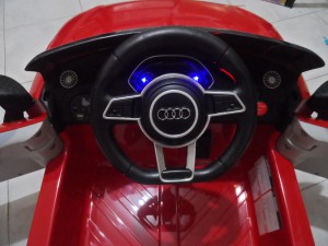 Aud_TTRS_Interior